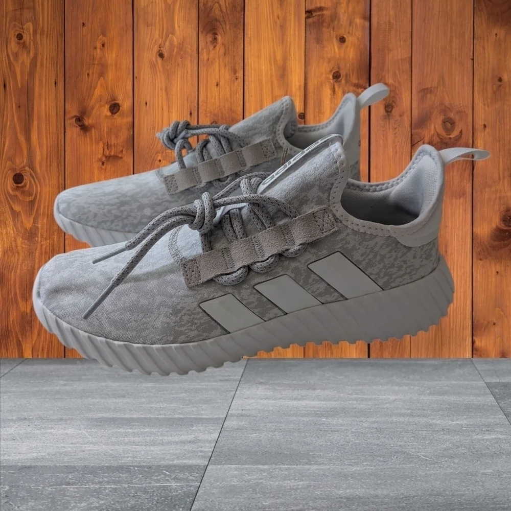 Adidas Men's Athleisure Kaptir 3.0 Sneaker Size 11